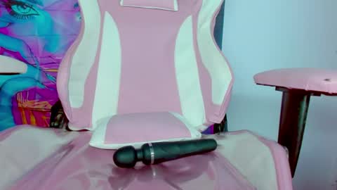 Snapshot of melody_tarly chatting on July 7, 6:47 am melody_tarly online show from July 7, 6:47 am