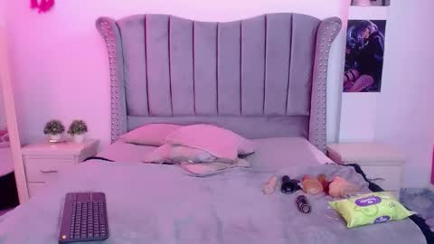 melody online show from November 19, 10:21 pm