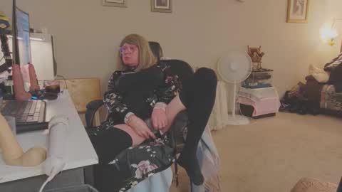 Melody online show from March 8, 6:01 pm