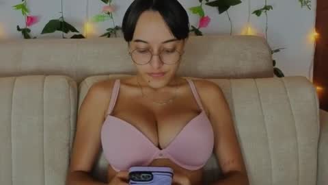 Snapshot of melodywinxxx chatting on September 22, 11:23 am Melody Winx online show from September 22, 11:23 am