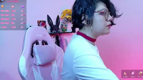 Snapshot of meow_cat4 chatting on June 19, 11:47 am Cata online show from June 19, 11:47 am