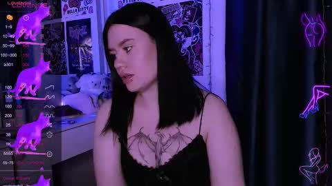 Snapshot of meow_marie chatting on February 2, 11:14 pm meow marie online show from February 2, 11:14 pm