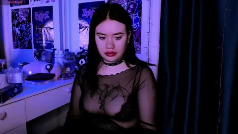 Snapshot of meow_marie chatting on February 22, 10:19 pm meow marie online show from February 22, 10:19 pm