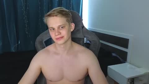 Mickey online show from February 23, 8:44 am