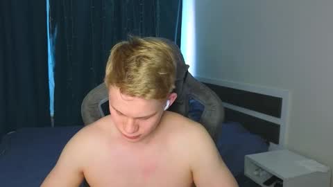 Mickey online show from March 18, 3:42 am