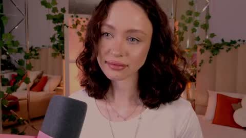 Snapshot of meow_nancy chatting on June 21, 5:10 am Heeyyooo Im Nans Subscribe to me I will be glad online show from June 21, 5:10 am