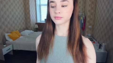 Snapshot of meoww_meows chatting on October 29, 8:16 am Julie online show from October 29, 8:16 am