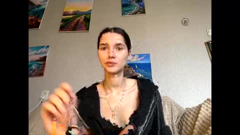 LEVA online show from March 25, 2:12 pm