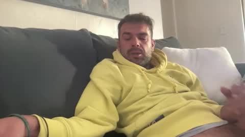 Mercedes190d online show from February 6, 12:30 pm