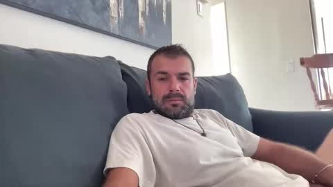 Mercedes190d online show from March 11, 1:17 pm