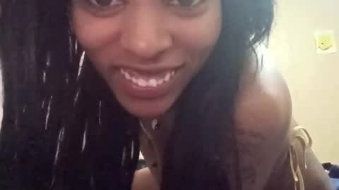 mercedesmakesyoucum6999 online show from January 6, 6:06 am