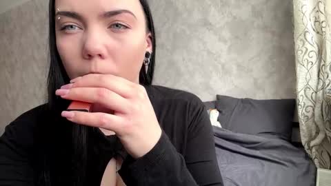 Alice online show from March 6, 7:27 am