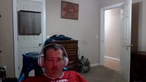 Snapshot of mercer1977 chatting on October 25, 6:57 pm mercer1977 online show from October 25, 6:57 pm