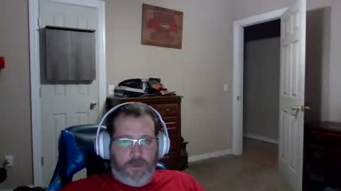 Snapshot of mercer1977 chatting on November 28, 2:31 pm mercer1977 online show from November 28, 2:31 pm