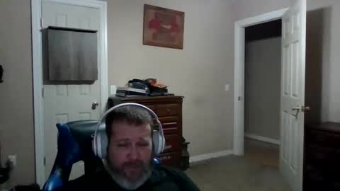 Snapshot of mercer1977 chatting on January 9, 10:51 am mercer1977 online show from January 9, 10:51 am