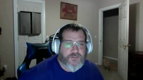 Snapshot of mercer1977 chatting on February 15, 7:51 am mercer1977 online show from February 15, 7:51 am