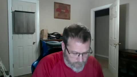 Snapshot of mercer1977 chatting on June 13, 6:44 am mercer1977 online show from June 13, 6:44 am