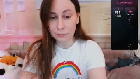 Snapshot of mercurygirlx chatting on December 2, 11:56 pm Cutie online show from December 2, 11:56 pm