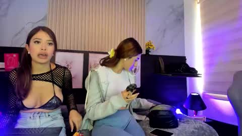 meredith_spencer online show from February 25, 5:00 pm