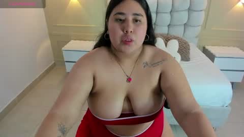  M E R E D I T H  online show from June 27, 12:44 pm