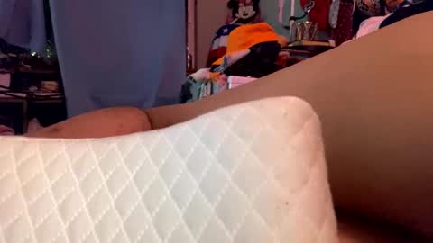 Snapshot of merelyalover chatting on December 30, 2:08 pm gurlnips online show from December 30, 2:08 pm