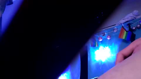 Snapshot of merelyalover chatting on January 27, 11:54 am gurlnips online show from January 27, 11:54 am