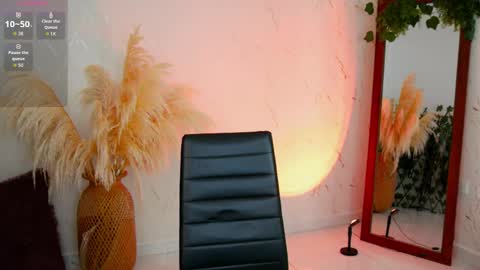 Merida Bell online show from November 17, 12:44 pm