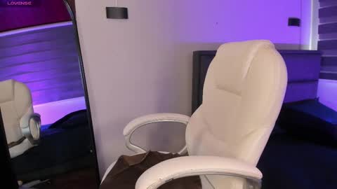 Merida  online show from February 17, 12:27 pm