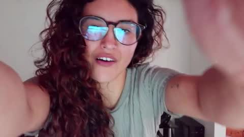 Merida  online show from February 2, 7:12 pm