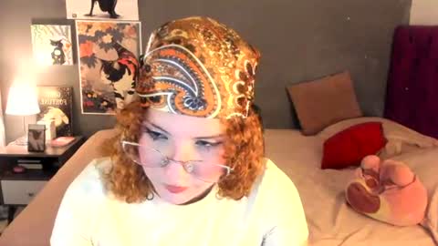 Snapshot of meridaxbrave_ chatting on July 10, 2:38 am laura 3 i am independent model online show from July 10, 2:38 am