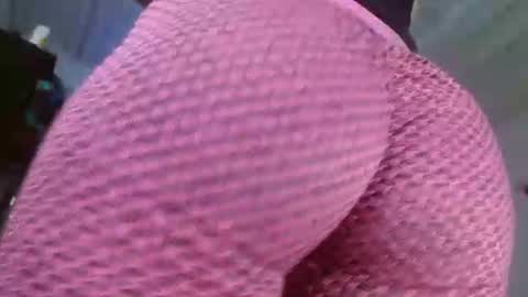 Snapshot of meriilyn_monroe724 chatting on June 24, 12:53 am meriilyn_monroe724 online show from June 24, 12:53 am