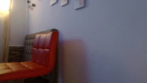 Snapshot of meriilyn_monroe724 chatting on July 2, 9:43 pm meriilyn_monroe724 online show from July 2, 9:43 pm