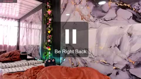 Diane 3 online show from July 15, 8:47 pm