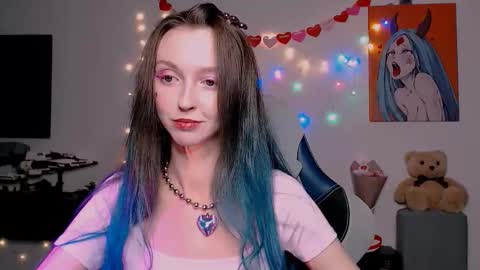 mermaidvibestides online show from February 14, 9:11 pm