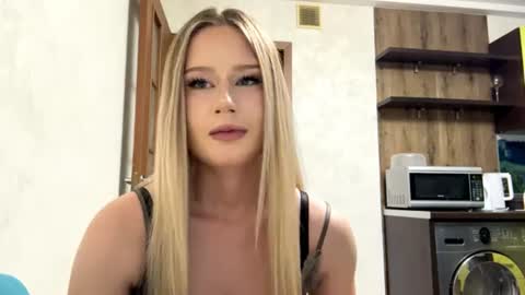 Stefani online show from July 2, 1:28 pm