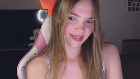 Snapshot of merry_dancers_ chatting on January 21, 4:37 pm Susan online show from January 21, 4:37 pm