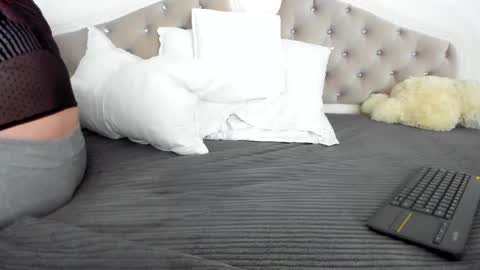 Mary online show from January 19, 4:36 pm