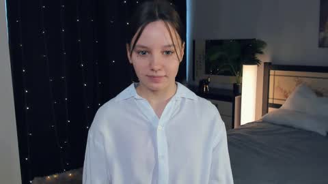 Snapshot of meryldell chatting on March 2, 8:05 am Lollita online show from March 2, 8:05 am