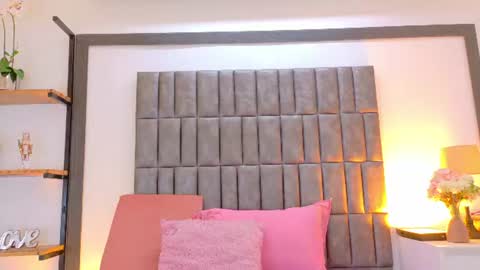 Mery Stone online show from June 20, 4:37 am