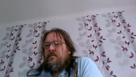 Snapshot of metallbuddy chatting on January 13, 8:41 am ask me online show from January 13, 8:41 am