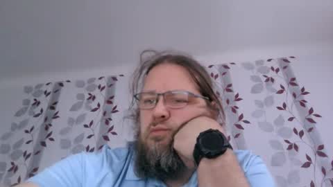 Snapshot of metallbuddy chatting on February 12, 8:09 am ask me online show from February 12, 8:09 am