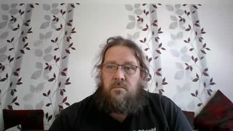 Snapshot of metallbuddy chatting on March 1, 11:01 am ask me online show from March 1, 11:01 am