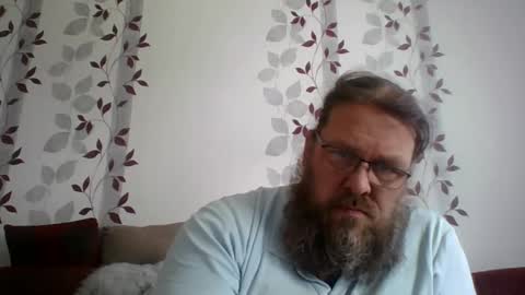 Snapshot of metallbuddy chatting on May 22, 10:54 am ask me online show from May 22, 10:54 am