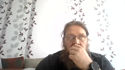 Snapshot of metallbuddy chatting on May 23, 8:07 am ask me online show from May 23, 8:07 am