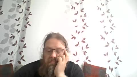 Snapshot of metallbuddy chatting on May 24, 7:57 am ask me online show from May 24, 7:57 am
