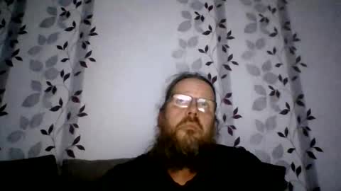 Snapshot of metallbuddy chatting on May 24, 9:20 pm ask me online show from May 24, 9:20 pm