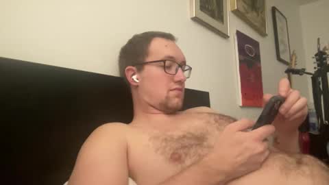 metallica92786 online show from March 18, 3:42 am