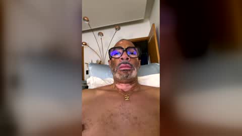 Metis23cm online show from April 22, 12:13 am