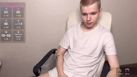 Snapshot of metratok chatting on November 16, 11:21 pm Arthur online show from November 16, 11:21 pm