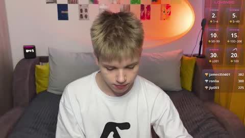 Arthur online show from February 15, 6:48 pm